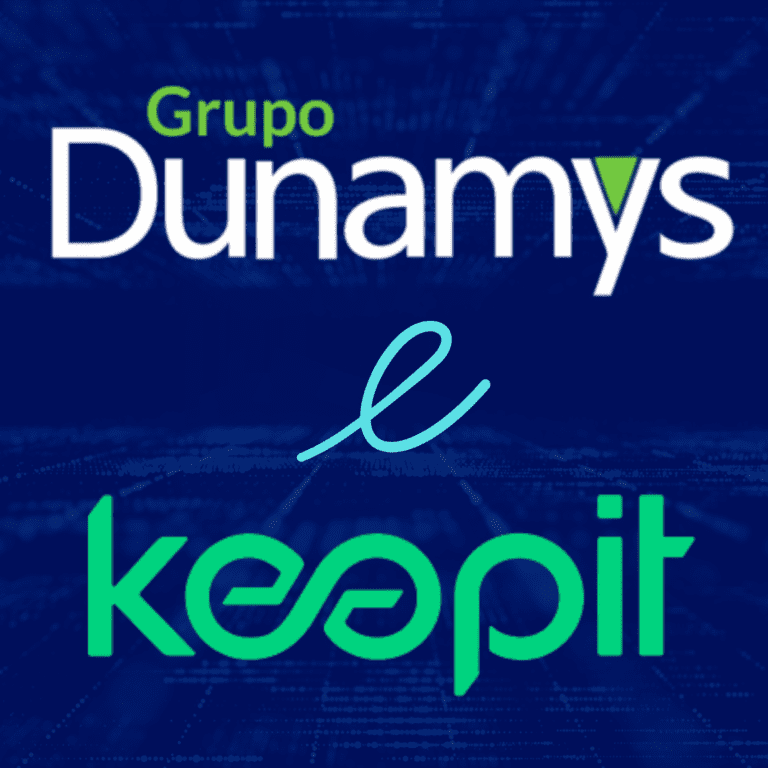 Logotipos do Grupo Dunamys e Keepit, simbolizando a parceria estratégica entre as empresas.